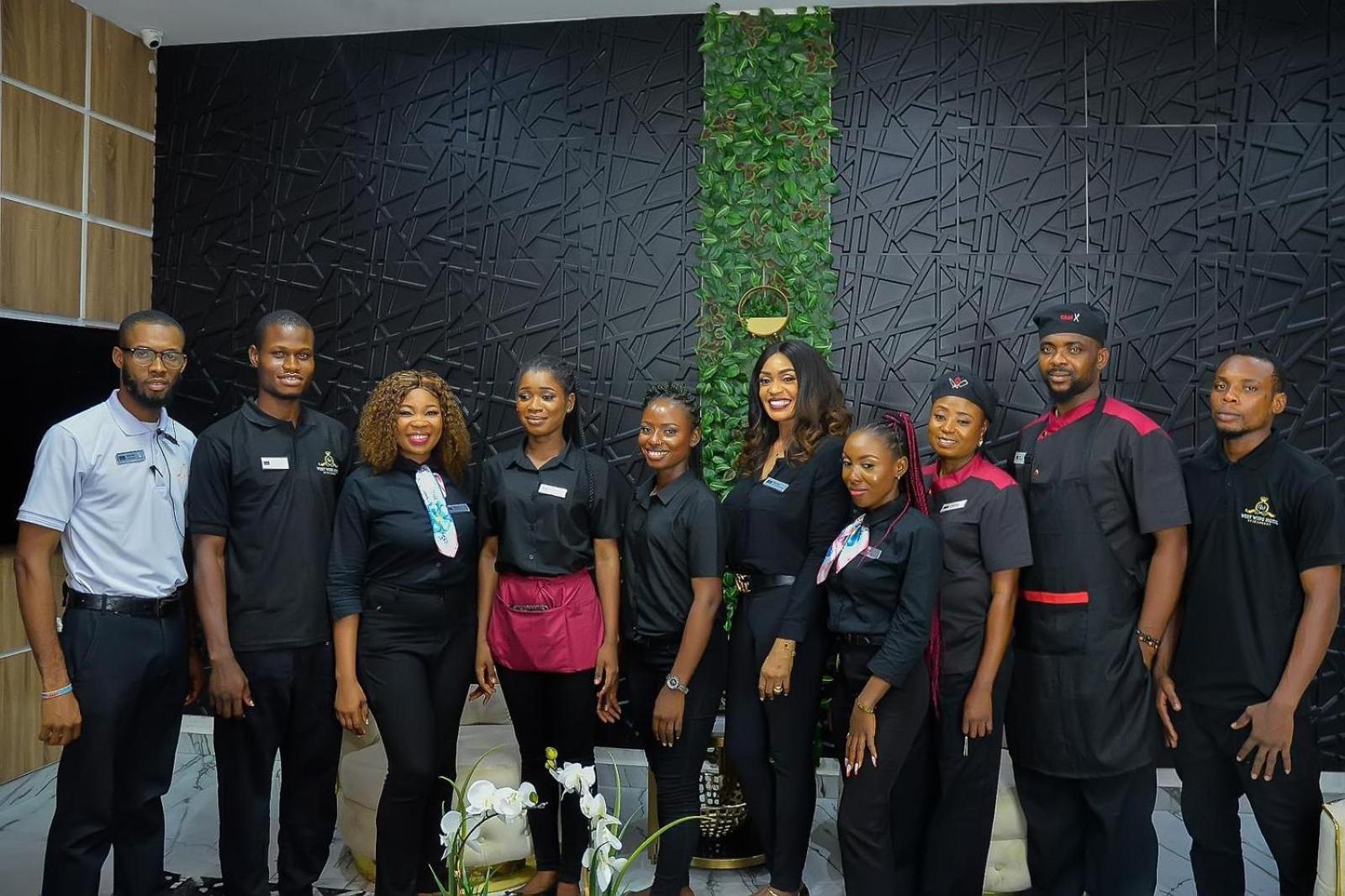 West Wing Hotel Lagos Exterior photo